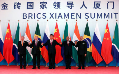 Poutine appelle les BRICS à se passer du dollar