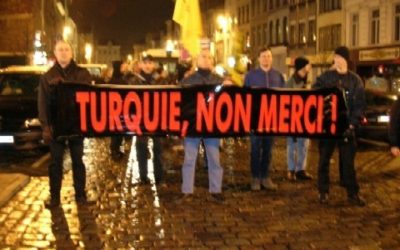 Têtes de kurdes contre têtes de turcs ?