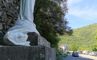 Pont d&rsquo;Hérault : la statue de la Vierge Marie érigée en 1951 a été détruite dans la nuit