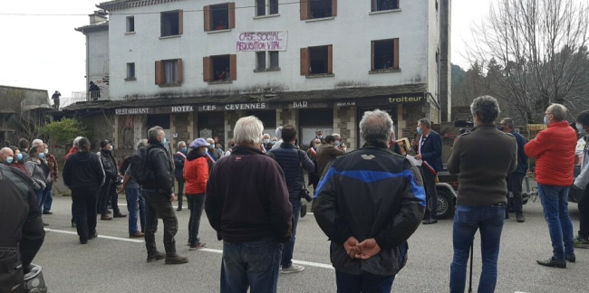 Lutte contre les squatteurs : la loi contre les propriétaires