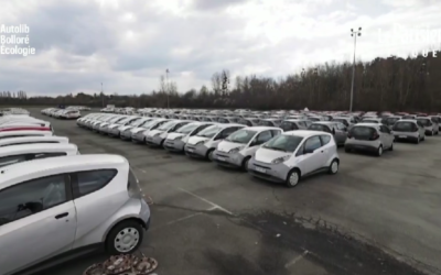 Incendie et naufrage d’un cargo transportant 3965 voitures électriques : discrétion des médias…